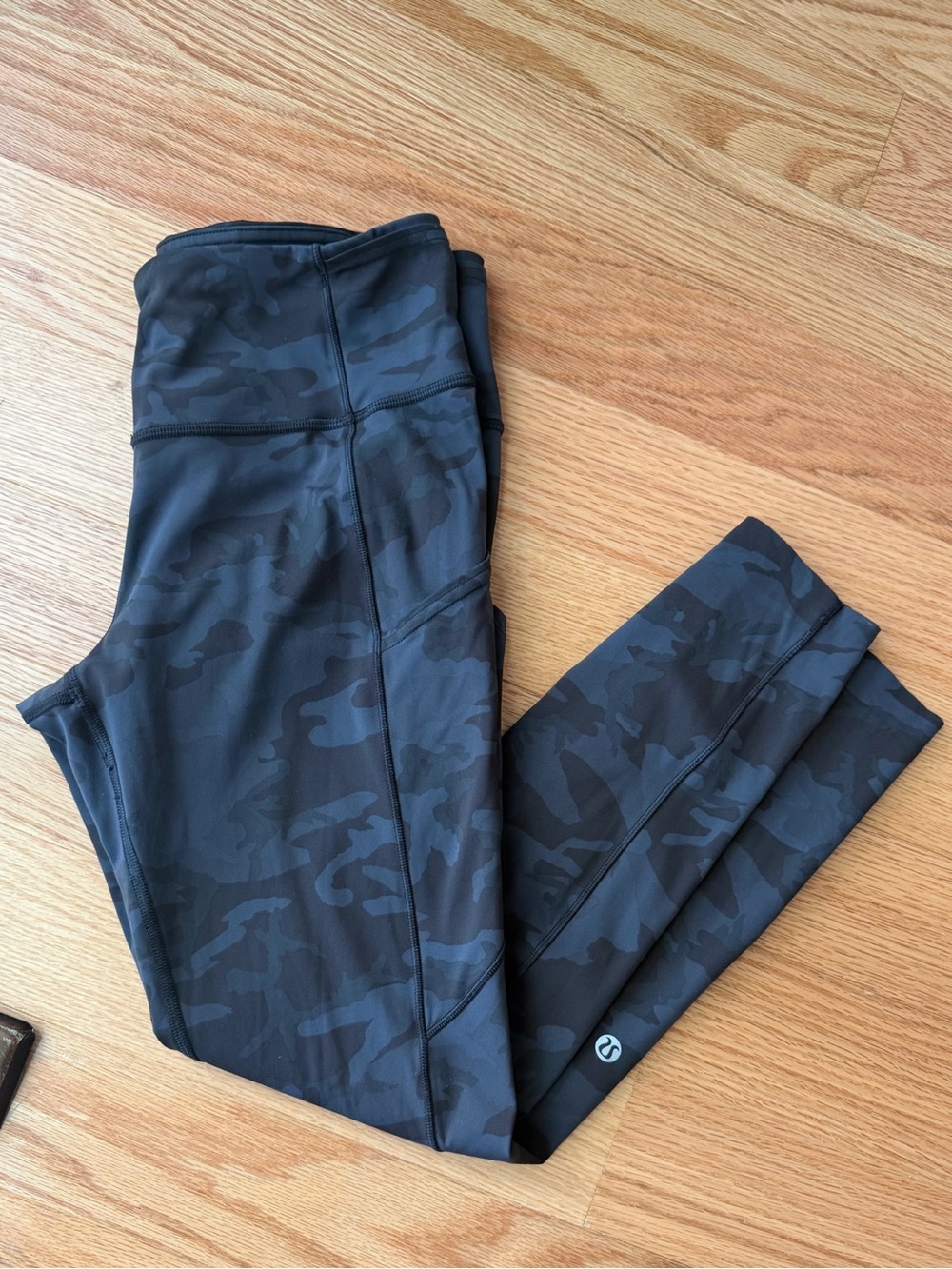 Lululemon Fast and Free Tight II Camo Camouflage Non-Reflective Nulux Size 8 25”